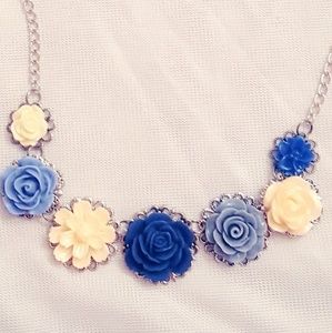 OOAK BLUE:AND IVORY CREAM FLOWER NECKLACE